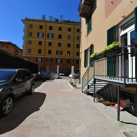 Apartment 1906